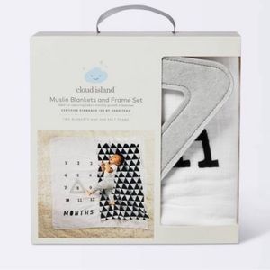 Cloud Island Month Milestone Blanket - without accessories